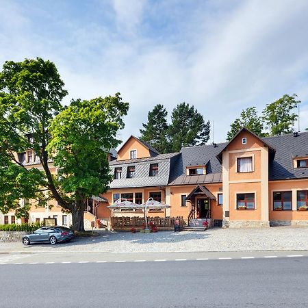 Filipovice Hotel Stara Posta מראה חיצוני תמונה