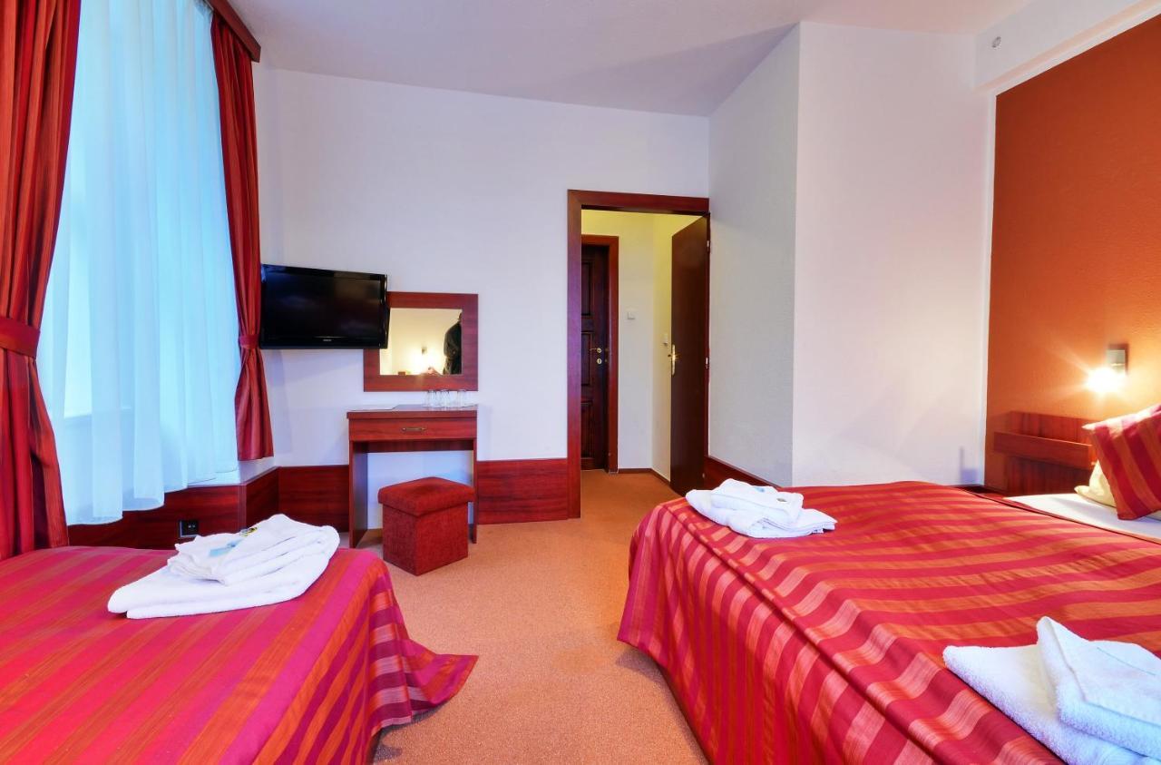 Filipovice Hotel Stara Posta מראה חיצוני תמונה